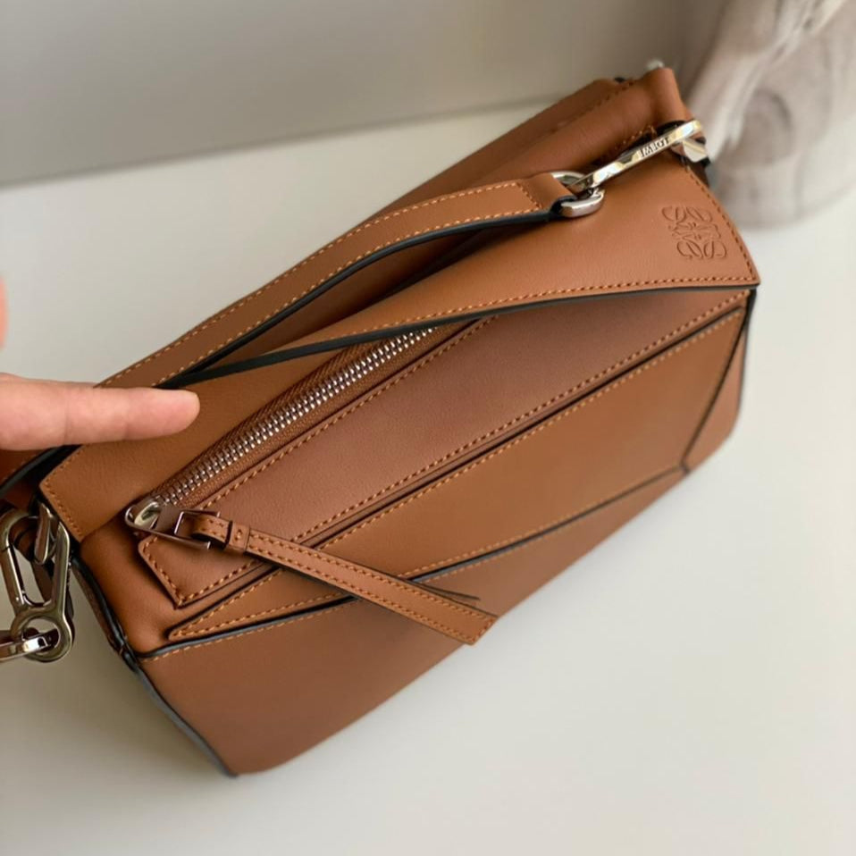 Loewe Puzzle